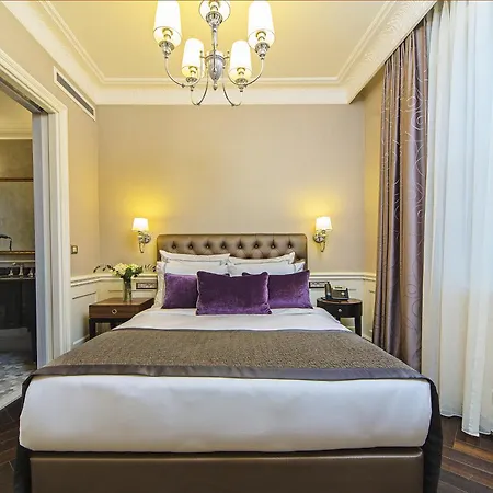 Meroddi Bagdatliyan - 1892 Heritage By Galata Tower Provincia di Istanbul