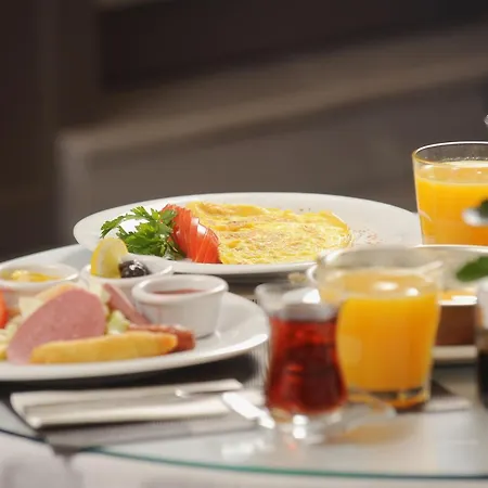 Meroddi Bagdatliyan - 1892 Heritage By Galata Tower