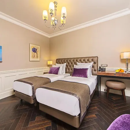 Meroddi Bagdatliyan - 1892 Heritage By Galata Tower 伊斯坦布尔