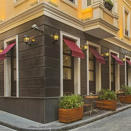 酒店 Meroddi Bagdatliyan - 1892 Heritage By Galata Tower 3*