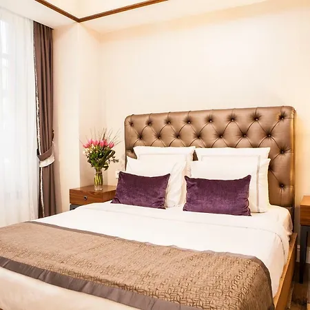 Meroddi Bagdatliyan - 1892 Heritage By Galata Tower 3* Стамбул