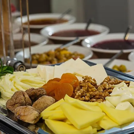 Meroddi Bagdatliyan - 1892 Heritage By Galata Tower Отель