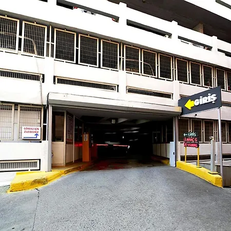 Отель Meroddi Bagdatliyan - 1892 Heritage By Galata Tower Стамбул