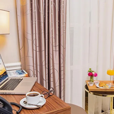 Отель Meroddi Bagdatliyan - 1892 Heritage By Galata Tower 3*