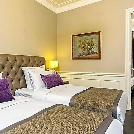 Отель Meroddi Bagdatliyan - 1892 Heritage By Galata Tower 3*