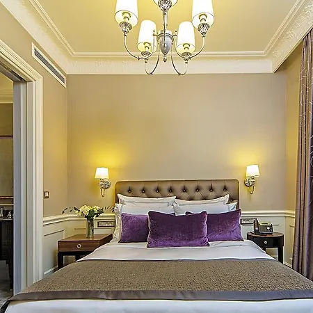 Meroddi Bagdatliyan - 1892 Heritage By Galata Tower Отель 3*