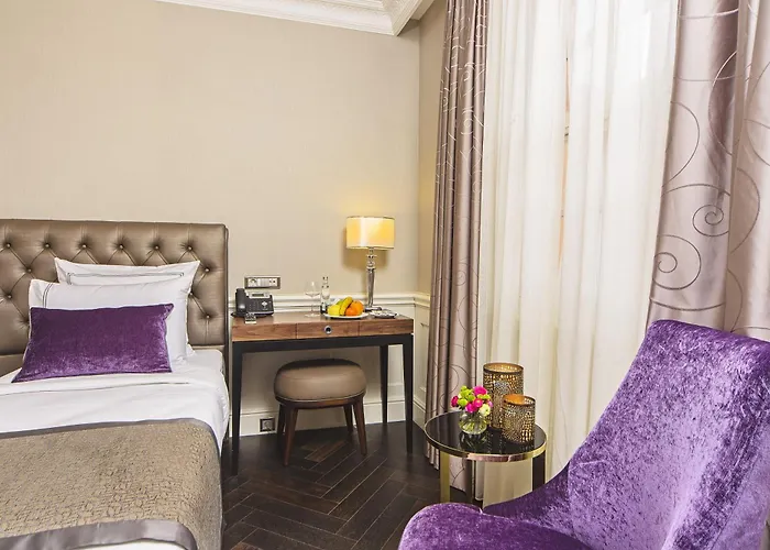 Meroddi Bagdatliyan - 1892 Heritage By Galata Tower Отель Стамбул