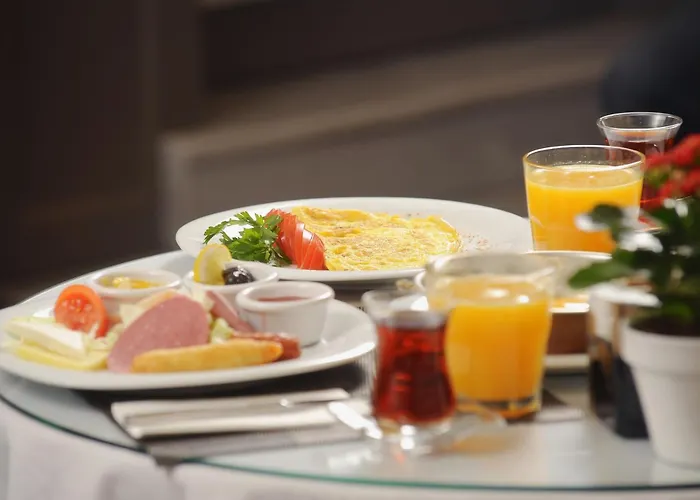 Meroddi Bagdatliyan - 1892 Heritage By Galata Tower