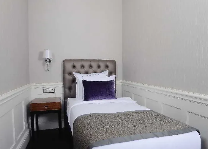 Отель Meroddi Bagdatliyan - 1892 Heritage By Galata Tower Стамбул