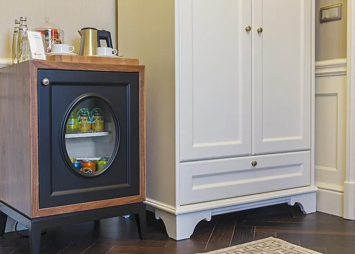 Meroddi Bagdatliyan - 1892 Heritage By Galata Tower Стамбул