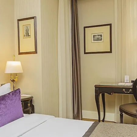 Meroddi Bagdatliyan - 1892 Heritage By Galata Tower 3*