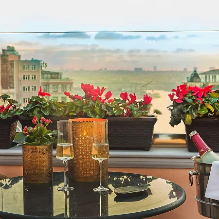 Meroddi Bagdatliyan - 1892 Heritage By Galata Tower 3*